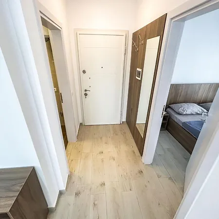 Appartamento Durres Coast Haven D17 *
